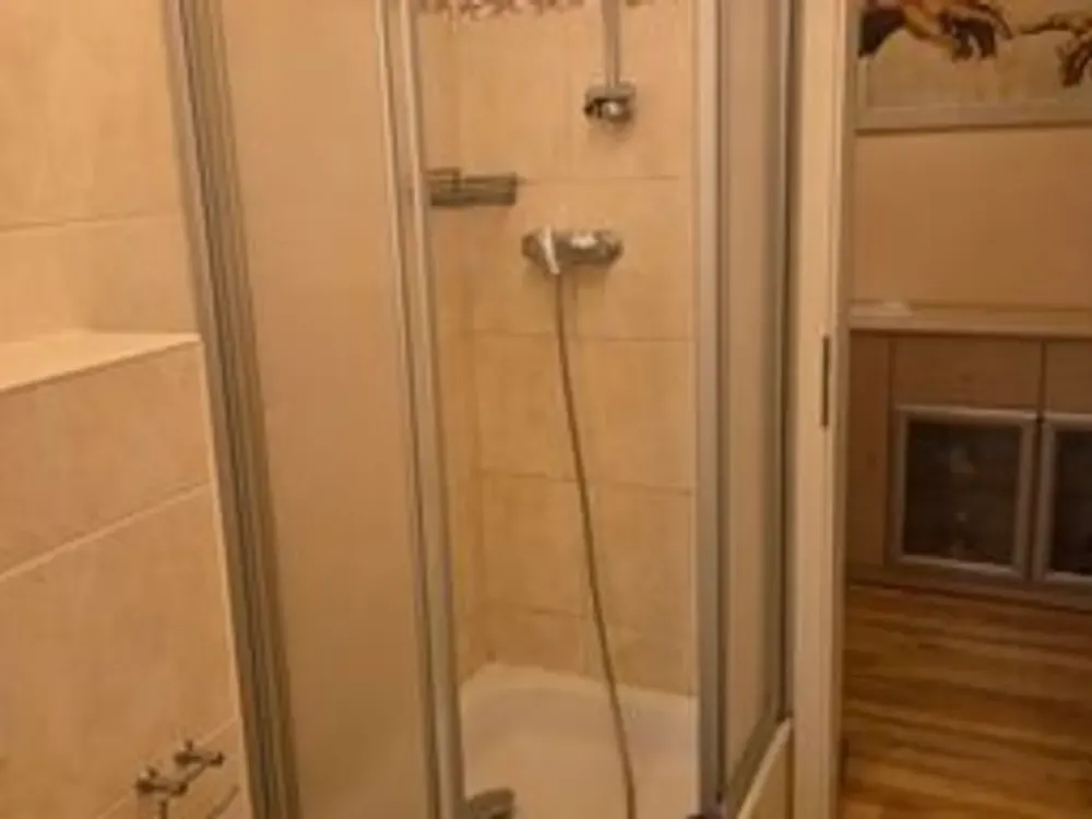 Attractive 2-Room Apartment with Balcony in Erfurt