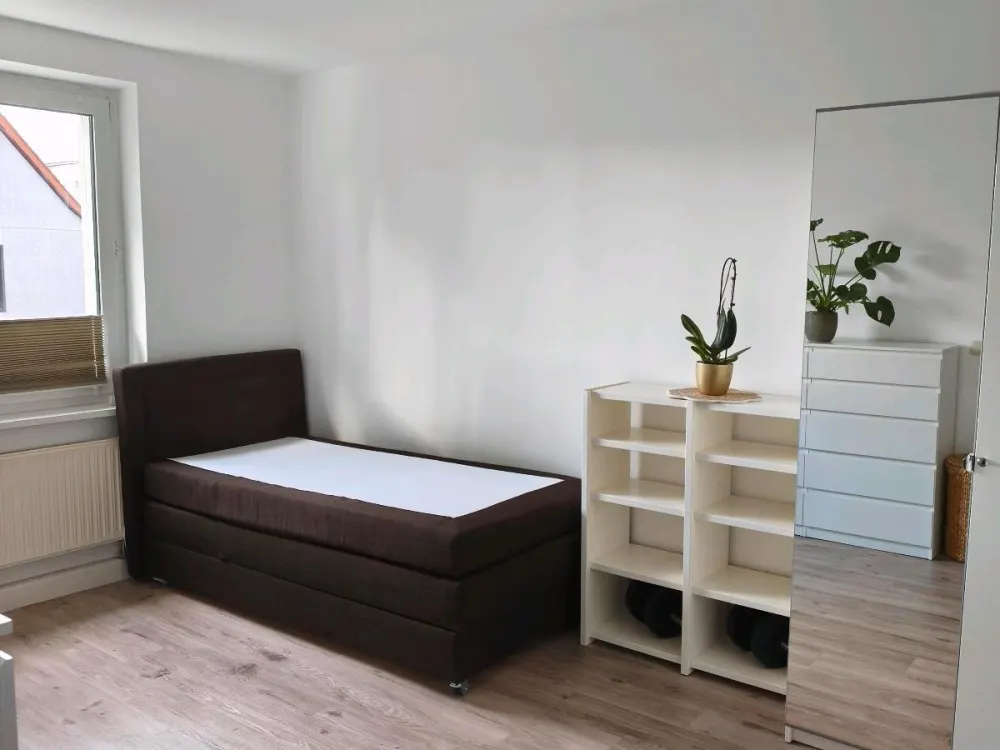 Komplett möblierte 2-Raum-Wohnung in Dresden-Laubegast