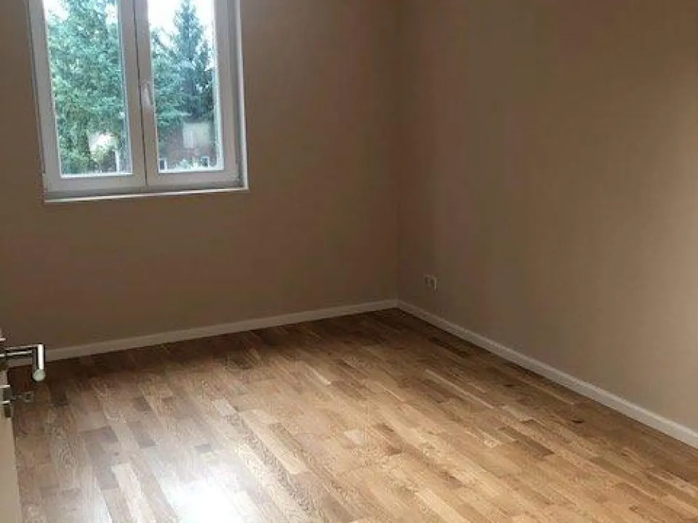 Neubau aus 2021: schöne und helle 4-Zimmer Wohnung ab 01.12.2026