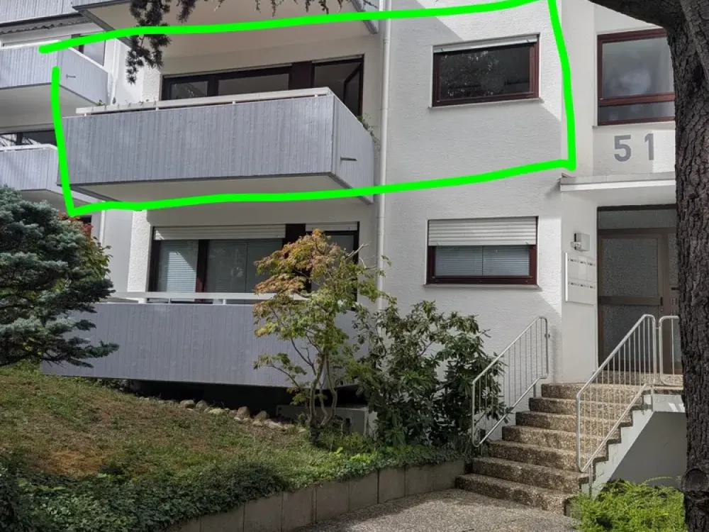 1,5-Zimmer-Wohnung mit Balkon und Küchenzeile im Grünen
