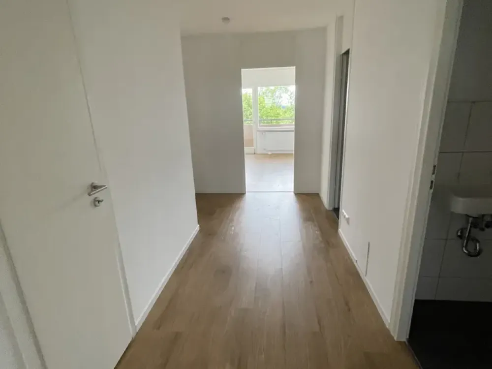 Sanierte 2-Zimmer Wohnung ab sofort verfügbar