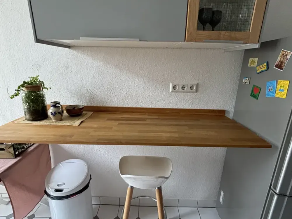 Schöne 2-Zimmer-Altbauwohnung mit Balkon im Stuttgarter Westen, ruhig in zweiter Reihe