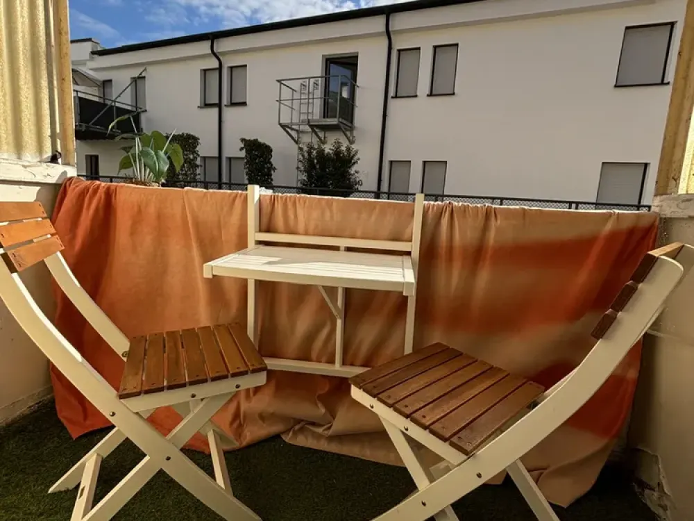 Schöne 2-Zimmer-Altbauwohnung mit Balkon im Stuttgarter Westen, ruhig in zweiter Reihe