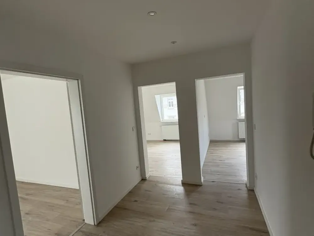 Erstbezug nach Sanierung: Moderne 2-Zimmer-Wohnung in attraktiver Lage