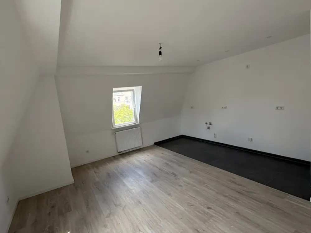 Erstbezug nach Sanierung: Moderne 2-Zimmer-Wohnung in attraktiver Lage