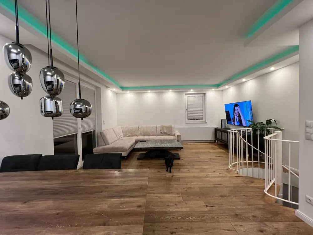 ✨ Kernsaniert | Terrasse | ca. 85 m² nutzbar | EBK | Souterrain