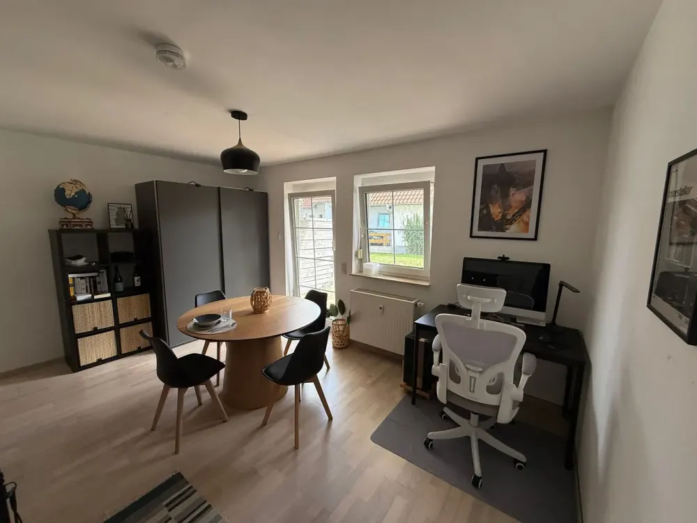 Exclusive 1.5-Room Ground Floor Apartment with Built-in Kitchen in Fellheim