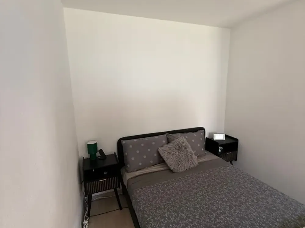 Exclusive 1.5-Room Ground Floor Apartment with Built-in Kitchen in Fellheim