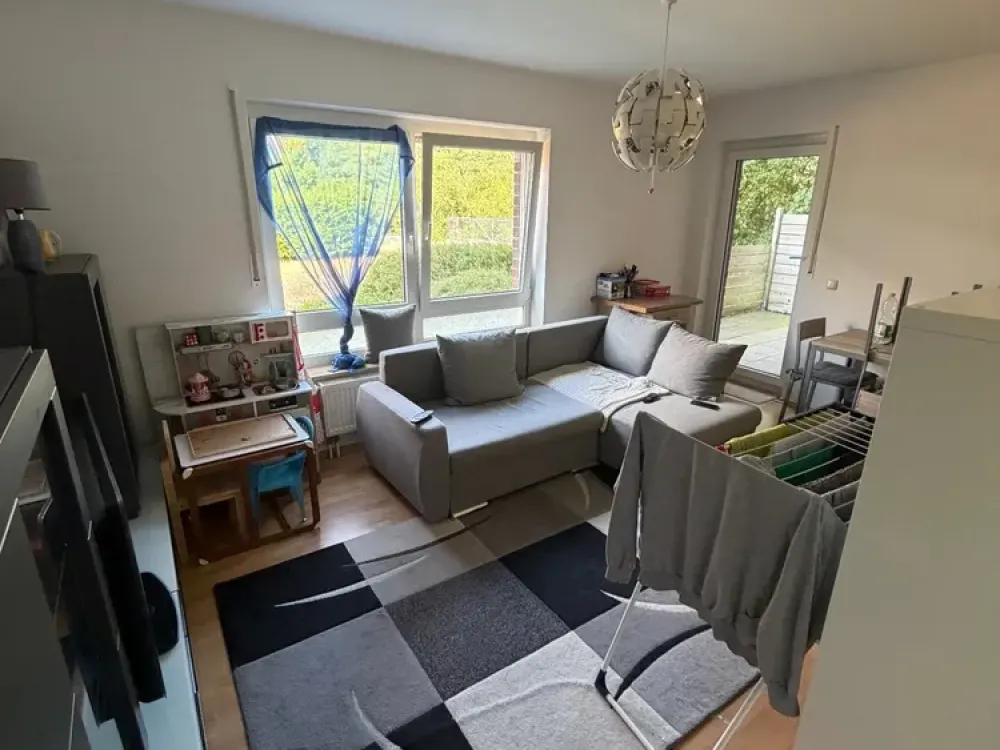 Helle 2-Zimmer-Wohnung mit Terrasse in Köln-Holweide