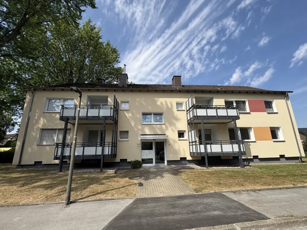 Bezugsfertige 2-Zimmer-Wohnung mit großem Balkon