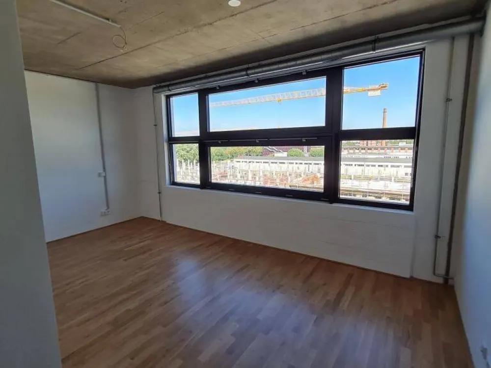 Modernes Loft in Bremen. Highlights: Parkettboden, Einbauküche und ein großer Balkon zum Verweilen!