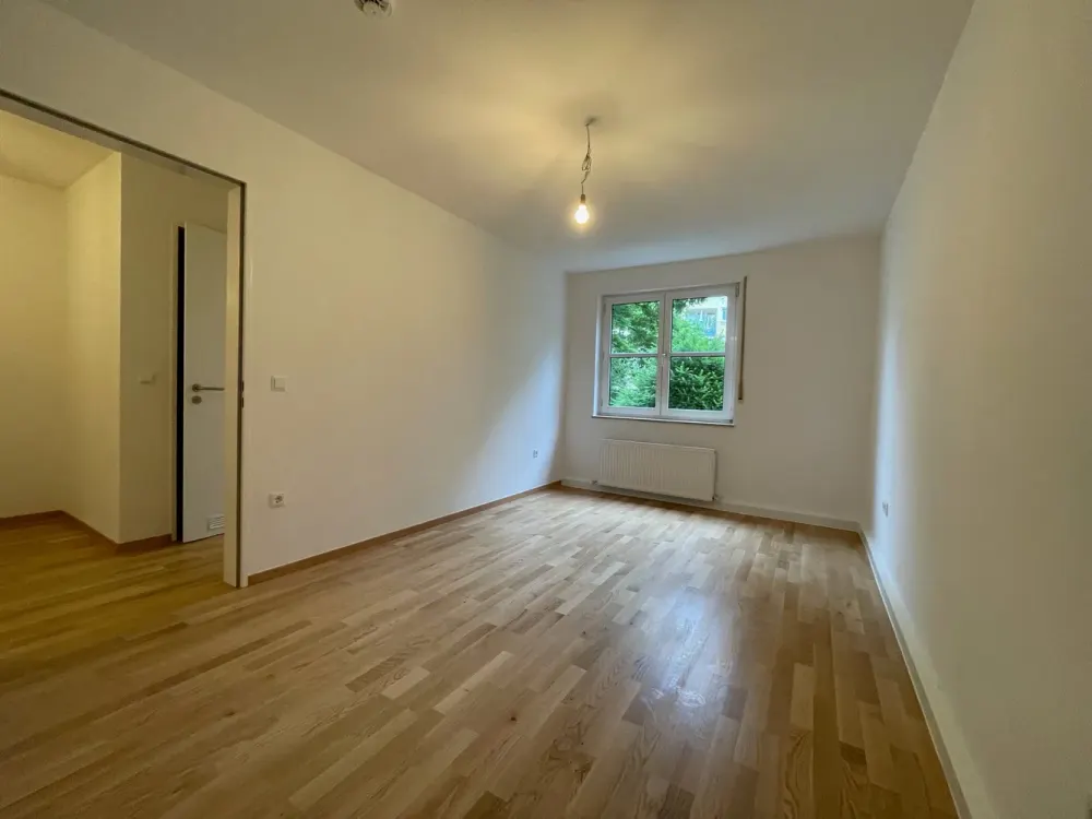 Kernsanierte 3-Zimmer - wohnen im grünen