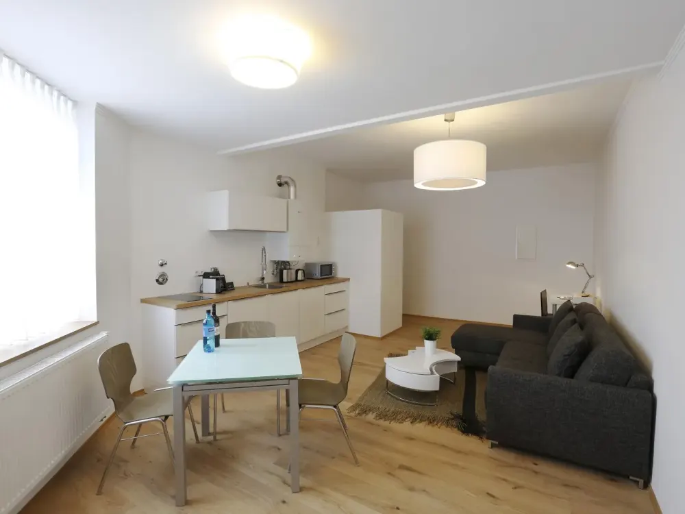Exklusives Angebot: Möblierte 5* Wohnung "Hofgarten" in Düsseldorf Derendorf