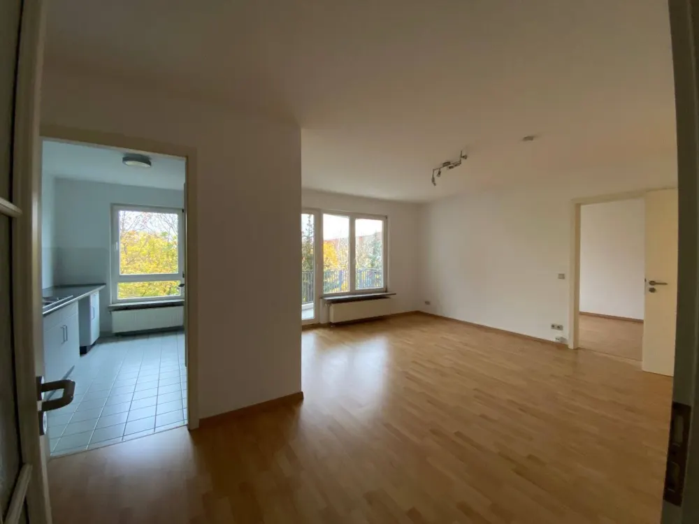 Bright New Apartment with Balcony in Johannisthal