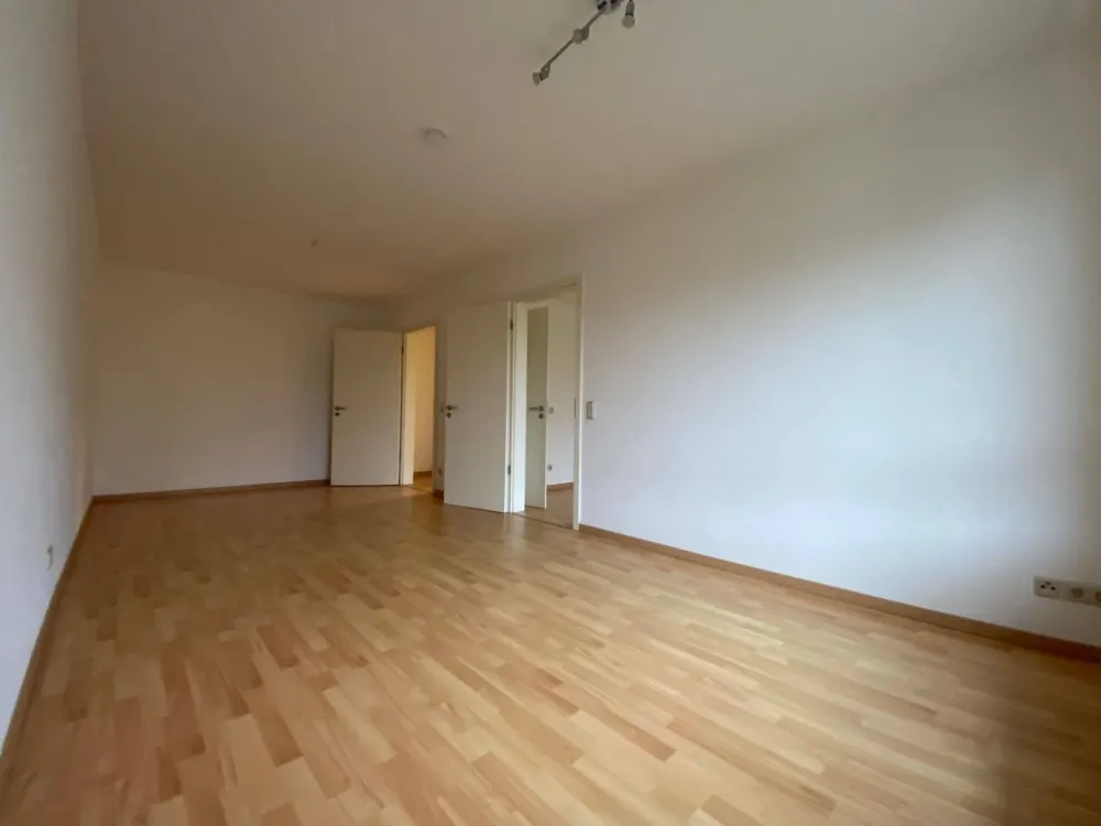 Bright New Apartment with Balcony in Johannisthal