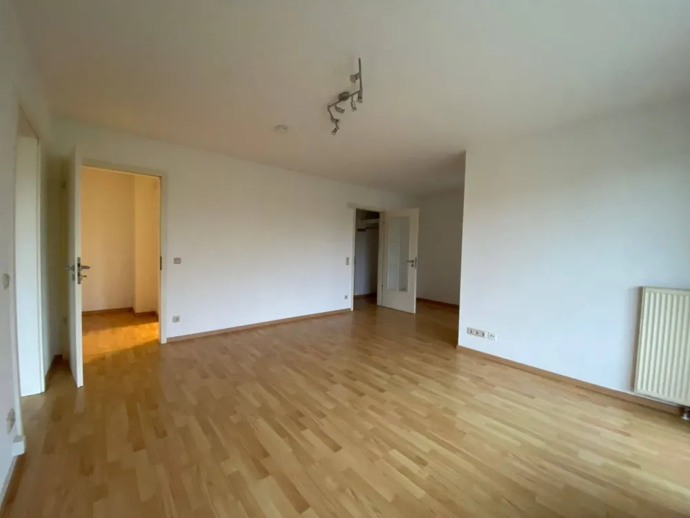 Bright New Apartment with Balcony in Johannisthal