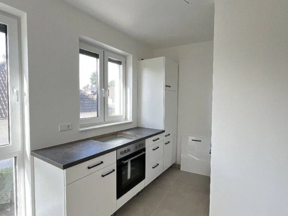 Erstbezug: 2-Zimmer - Wohnung mit Balkon und Einbauküche