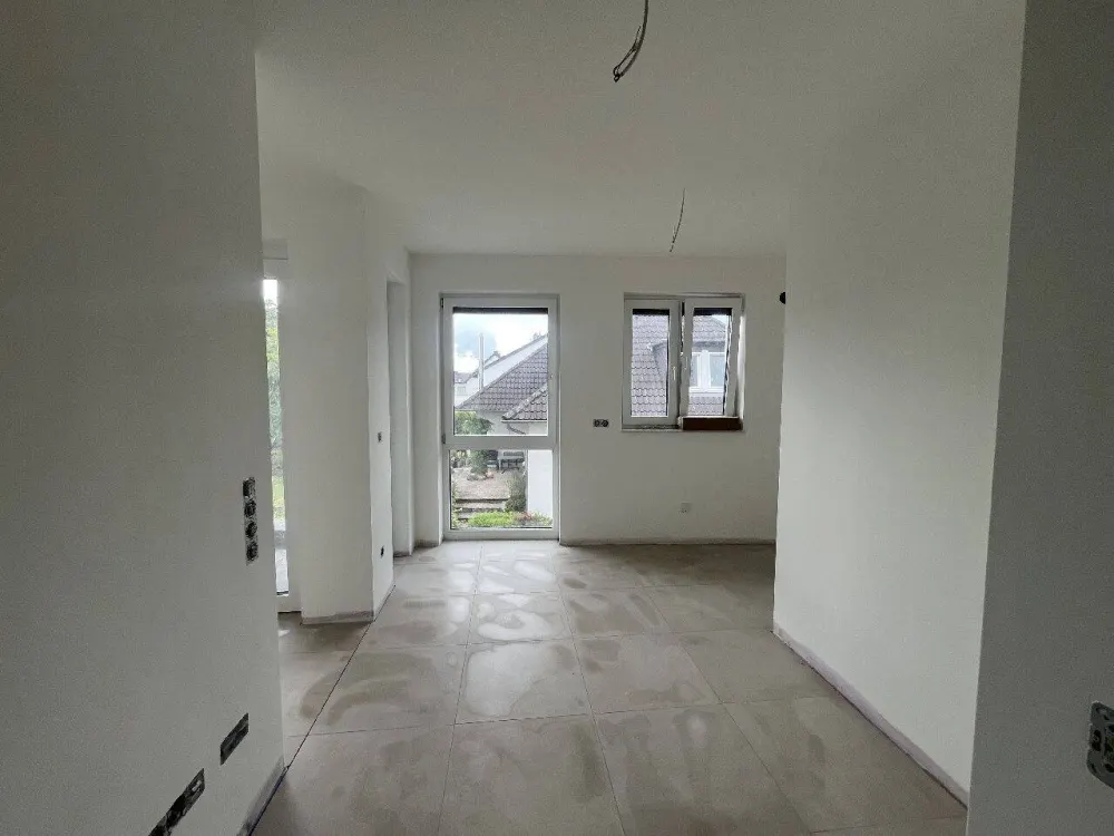 Erstbezug: 2-Zimmer - Wohnung mit Balkon und Einbauküche