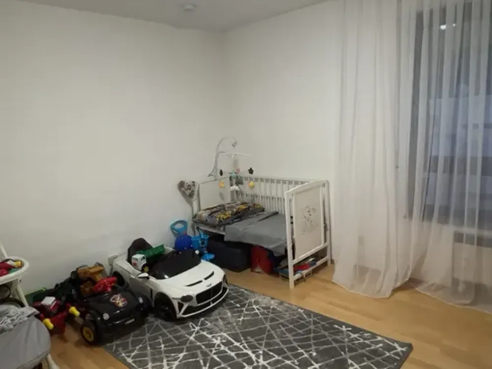 3,5-Zimmer-Wohnung in schöner Lage von Altbach, mit Balkon, Garage & zusätzlichem Stellplatz