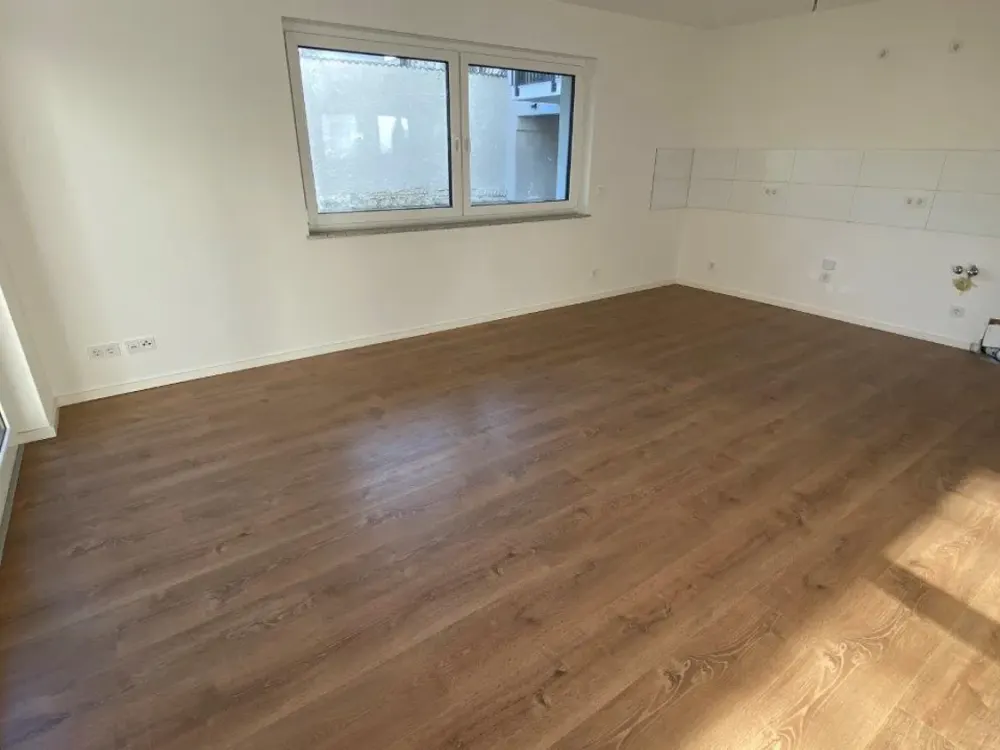 Schöne moderne 2 Zimmerwohnung mit Garten