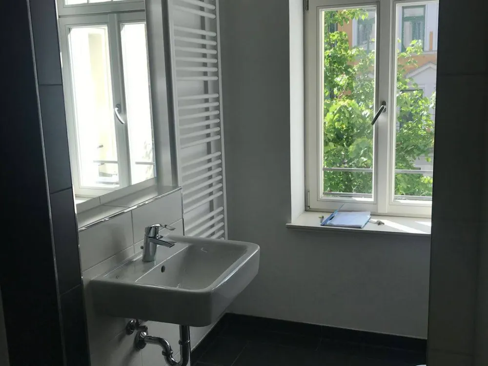 Geräumige 3-Zimmer-Wohnung mit Balkon in Leipzig Altlindenau