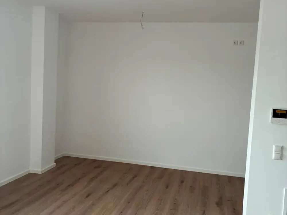 *TOP* 3-Room Maisonette New-Build Apartment with Balcony, Roof Terrace and Parking Space