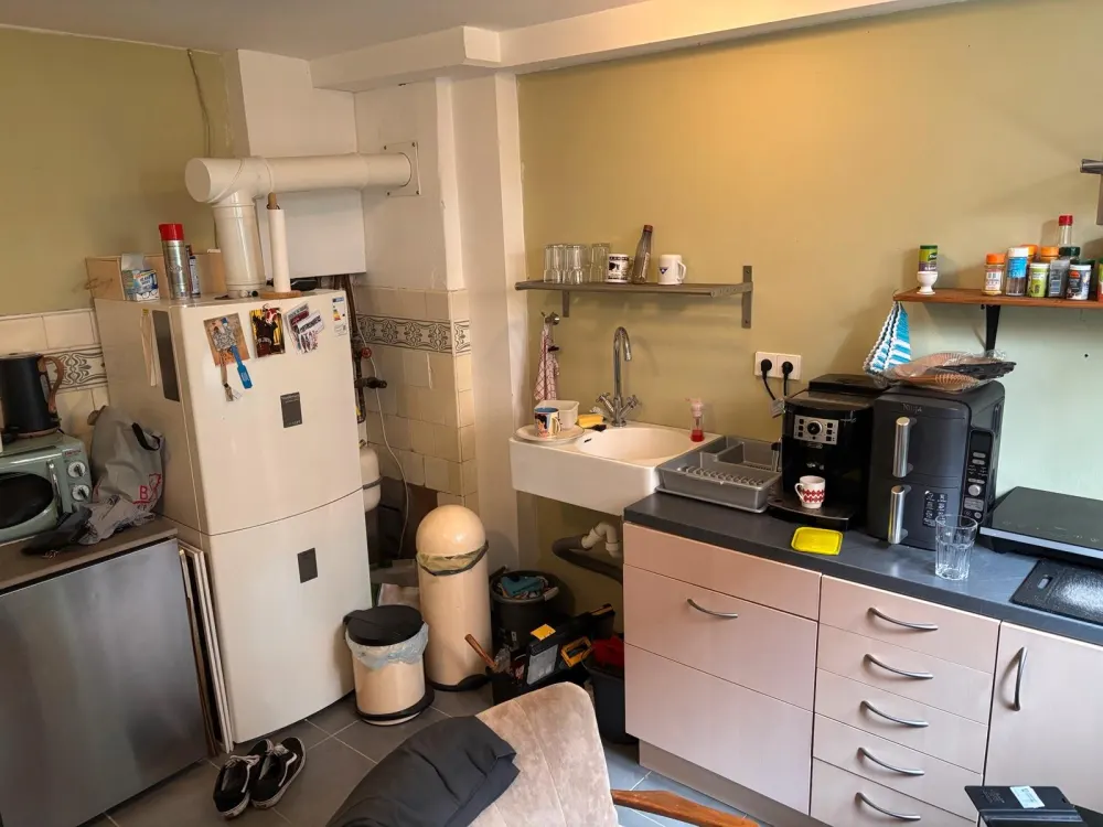 1,5 Zimmer Souterrain im Flüsseviertel Neustadt