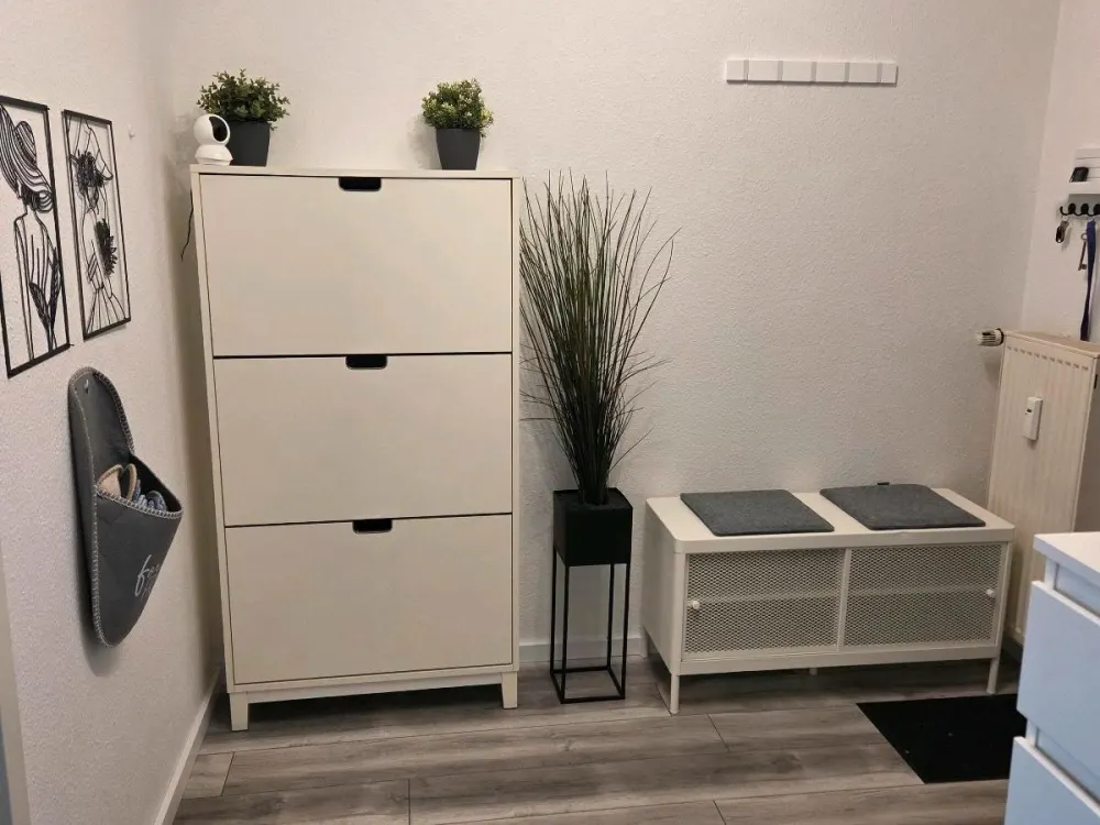möblierte Wohnung bei der Einkaufsmeile Ulzburger Straße