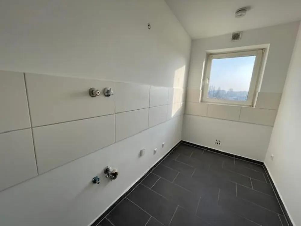 Sanierte 3-Zimmer im Erdgeschoss mit Balkon