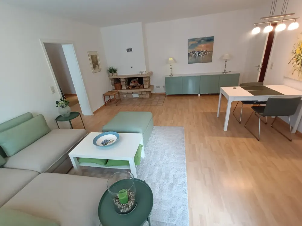 Wohnen mit Charakter: 2-Zimmer-Wohnung im Westend-Süd