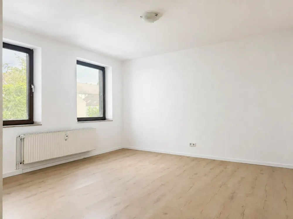 TOP-2-ZKDB Wohnung im 1. OG mit Küchenzeile