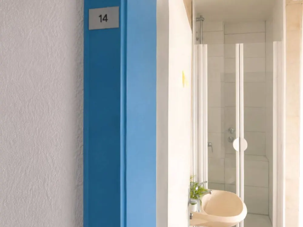 Vollmöbliertes Studioapartment mit Balkon und Aussicht über Stuttgart