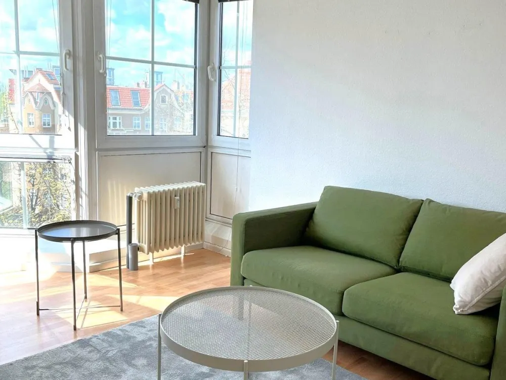 Möblierte 3-Zimmer-Wohnung mit Balkon, Reinickendorf, 77 m²