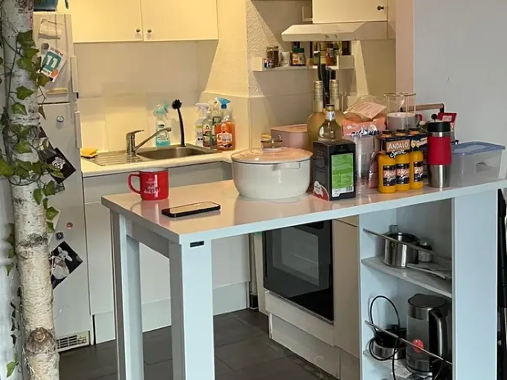 Erlangen Nord Gepflegte Wohnung mit zwei Zimmern sowie eigene Terrace und Einbauküche in Erlangen