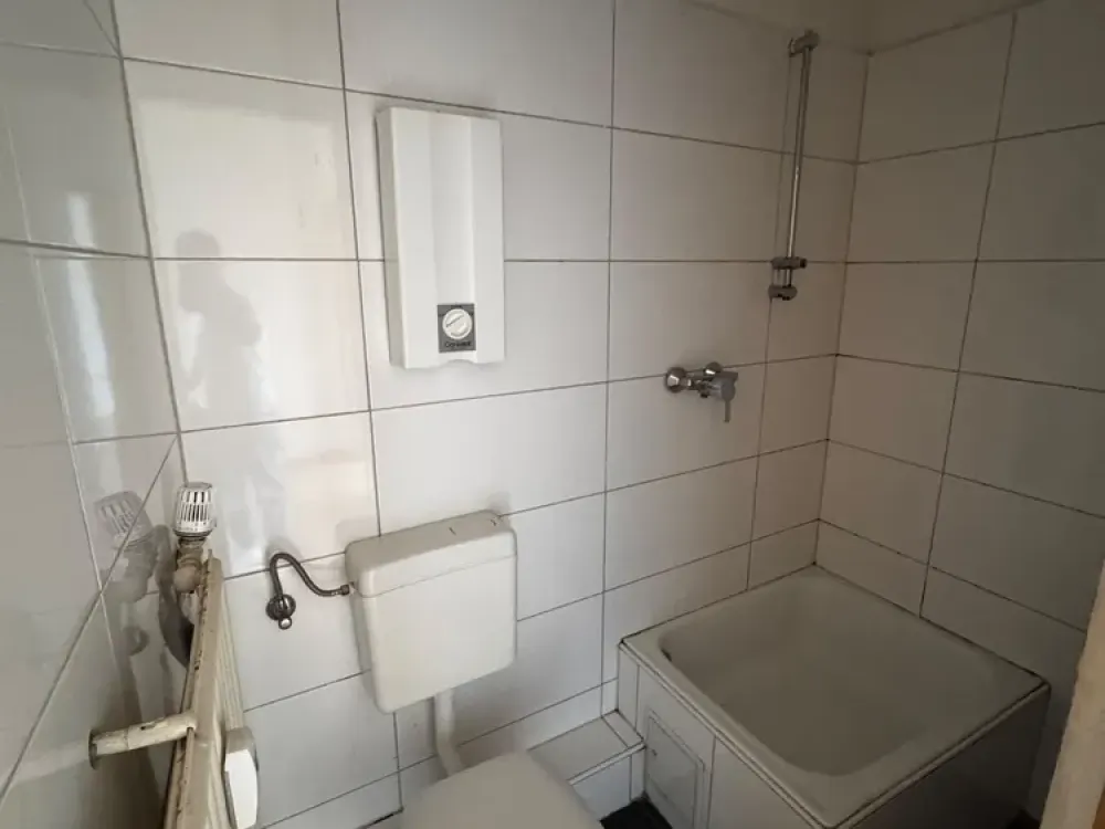 Beautiful 2-Room Apartment for Rent