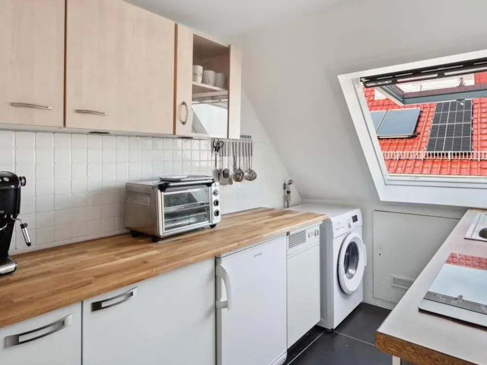 Vollmöblierte Maisonette Wohnung mit relocation support