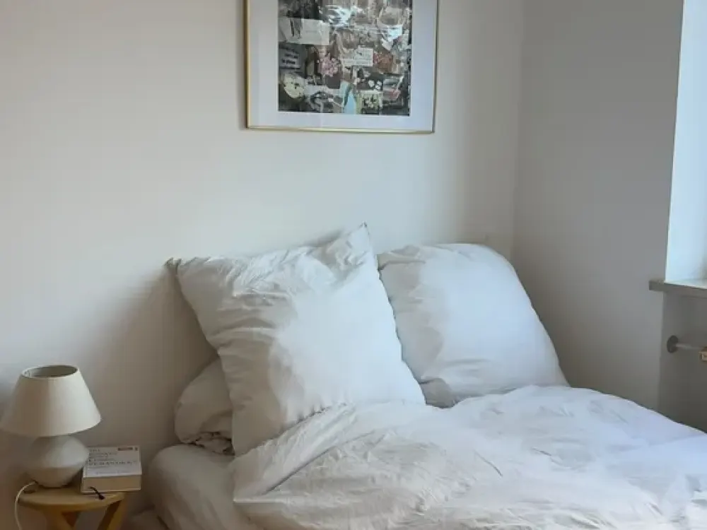 Fixed-term: Fully furnished 2-room apartment at Westpark