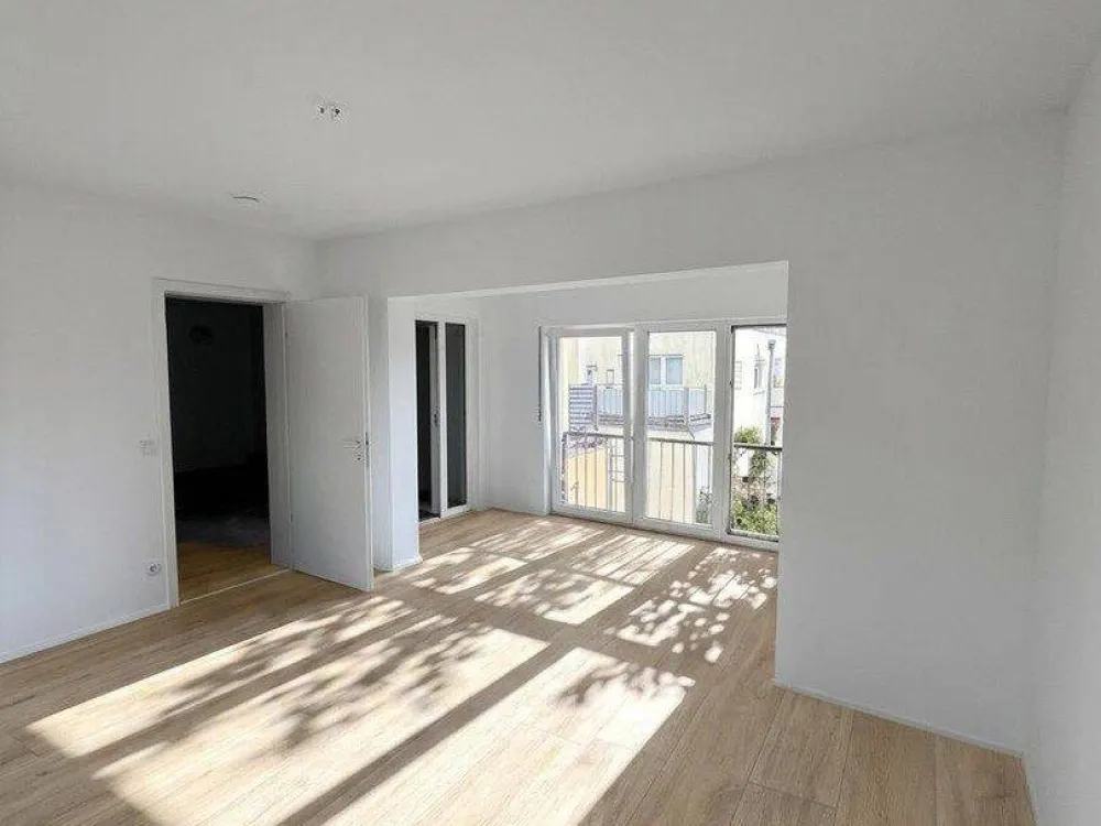 Modern & Bright Condominium at Müggelsee - Move In and Feel at Home