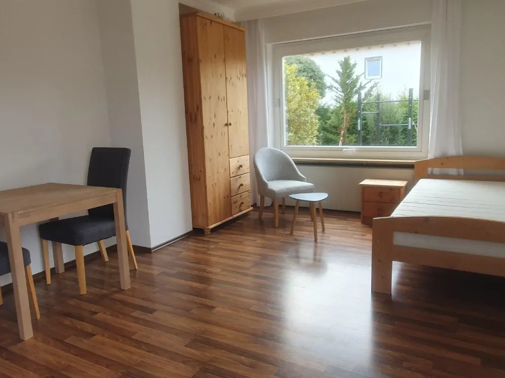 Gemütliches Einzimmer-Appartement/Wohnung mit S-Bahn Anbindung