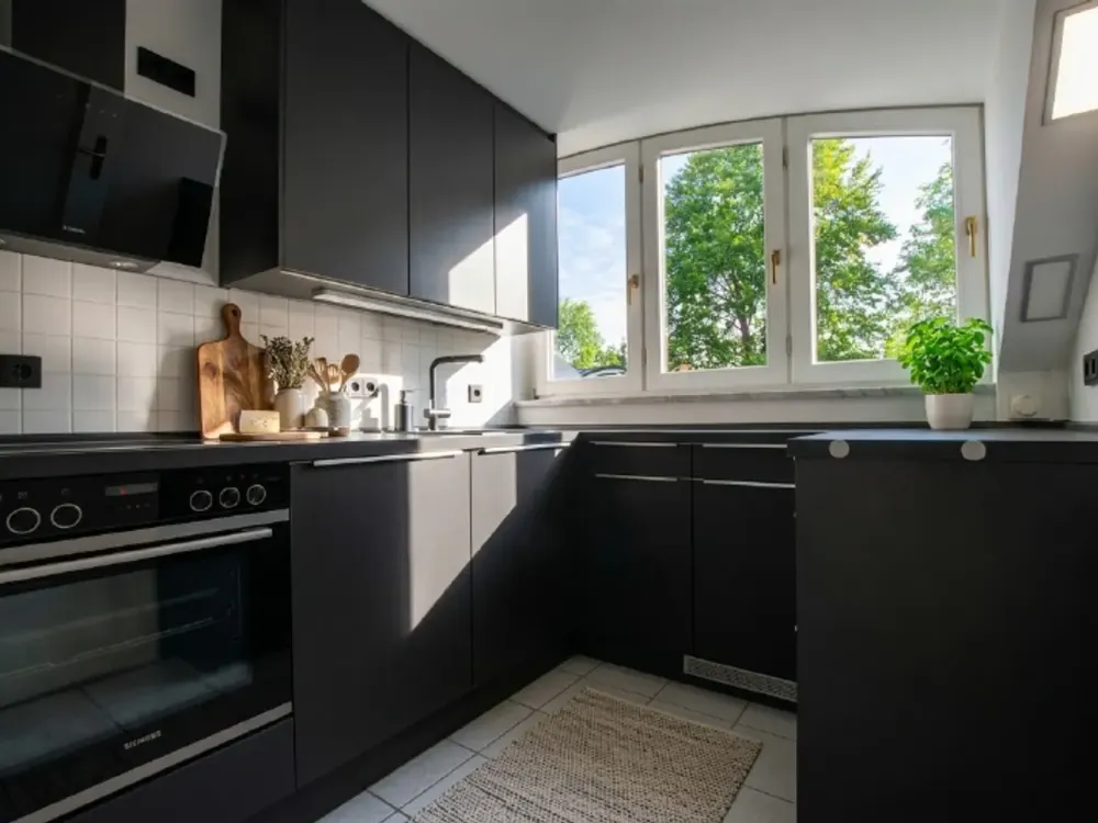 Bright Attic Apartment with Charm and Beautiful View