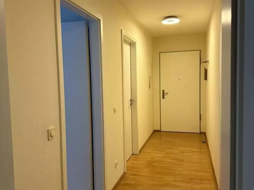 Lichtdurchflutetes Wohnen mit Garten & Balkon in Bad Homburg