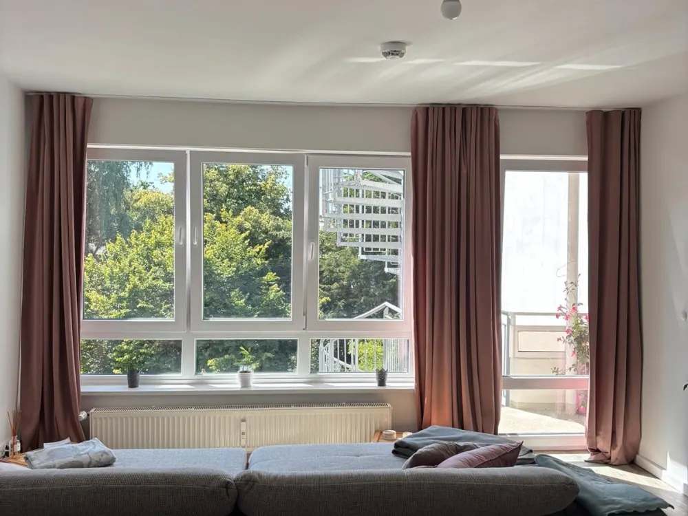Lichtdurchflutete 2,5 Zimmer Whg im Hofweg Sep/Okt