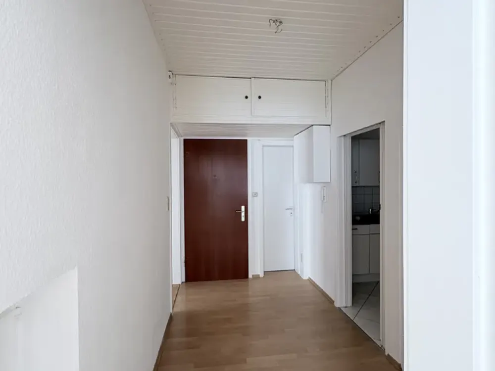 Zentrumsnahe, gut geschnittene 3-ZW Stgt.- West mit Terrasse