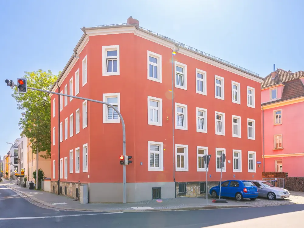 schöne 2-RW*Altbaucharm* Bad mit Fenster und Wanne und WMA* zentrumsnah* kostenfreie PKW-Stellplätze
