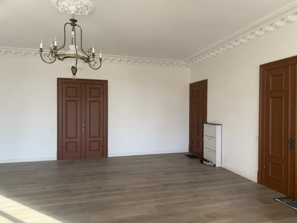 NEU wunderschöne 4-Raum Wohnung mit traumhaften Blick ins Grüne im Gutshaus Niekrenz NEU