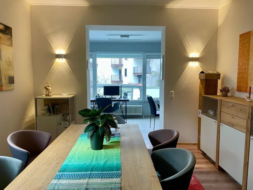 Zentral & ruhig gelegene 3,5-Zimmer Wohnung mit Terrasse