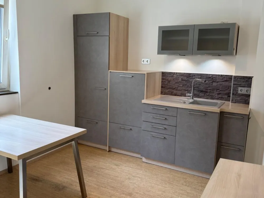 Zentral & ruhig gelegene 3,5-Zimmer Wohnung mit Terrasse