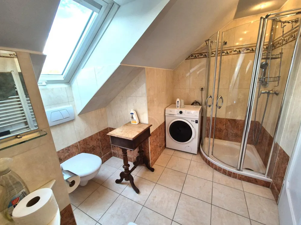 Furnished 2 Room, Kitchen, Bathroom Apartment for Rent Directly in Gudensberg