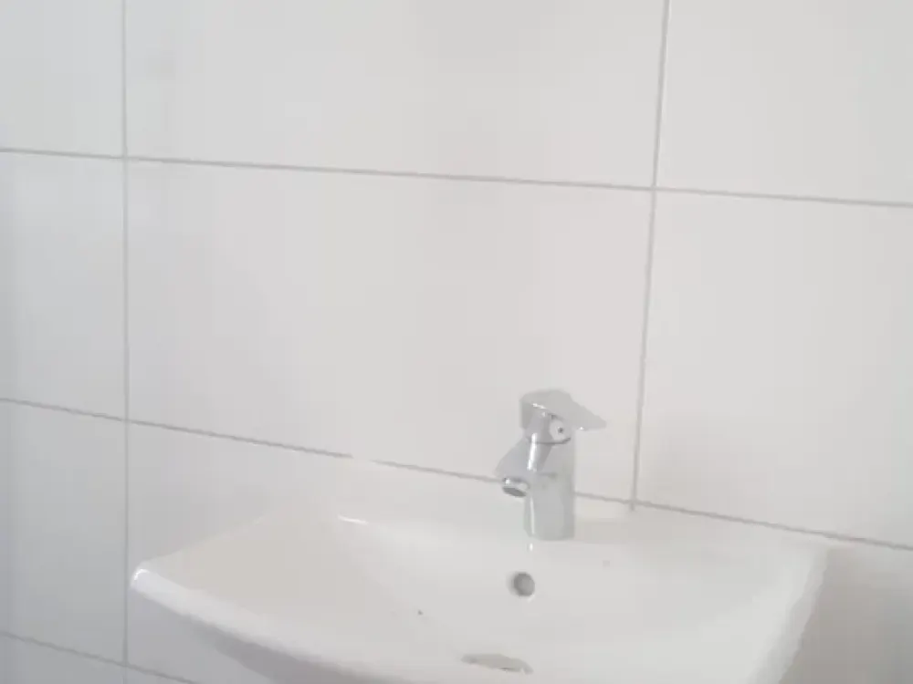 Günstig, saniert, Balkon!!