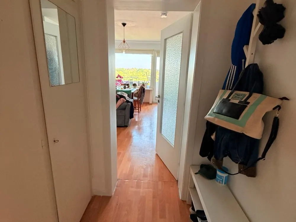 BEFRISTEST 2 Monaten - 1,5-Zimmer-Wohnung mit Balkon in Farmsen